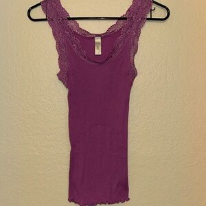 Banana Republic Fitted Rib Lace Tank top Purple Top Sz Small